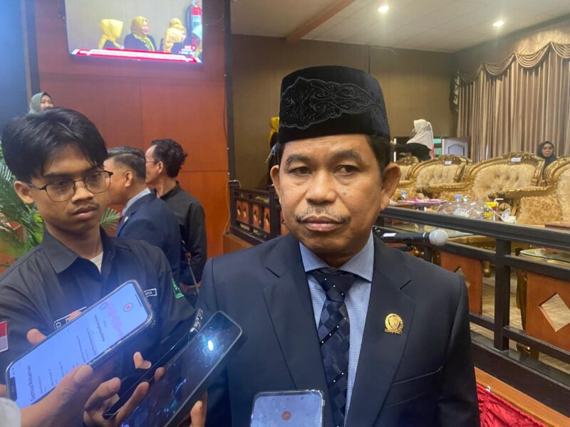 Ketua DPRD PPU, Raup Muin