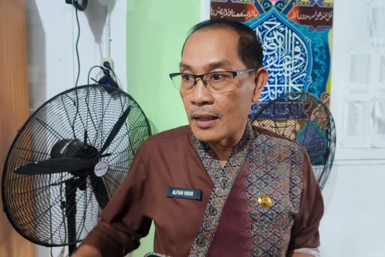 Foto: Kepala DPMPTSP Kukar, Alfian Noor.
