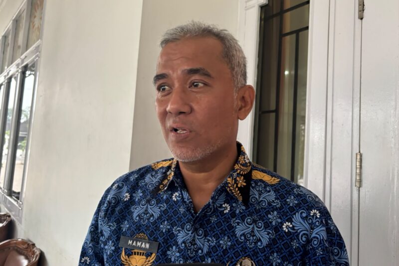 Foto: Kepala DP2KB Kukar, Maman Setiawan. (Istimewa)